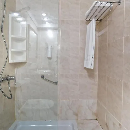 Cocoteros * 卡门港