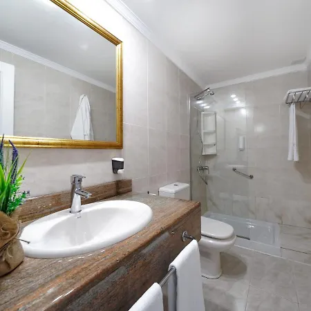 Cocoteros Hotel Puerto del Carmen (Lanzarote)